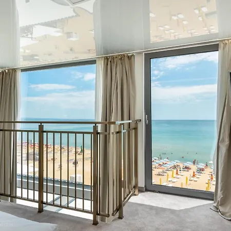 Luxury Kabakum - Free Private & Free Parking Apartament